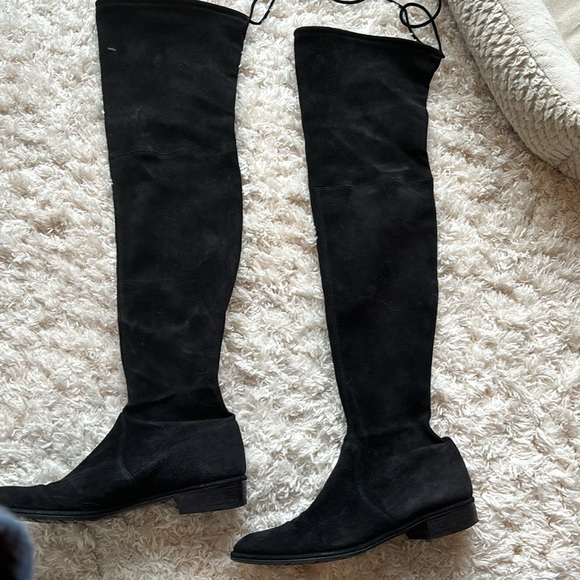 Stuart Weitzman Lowland Black Suede Boots - Picture 10 of 11